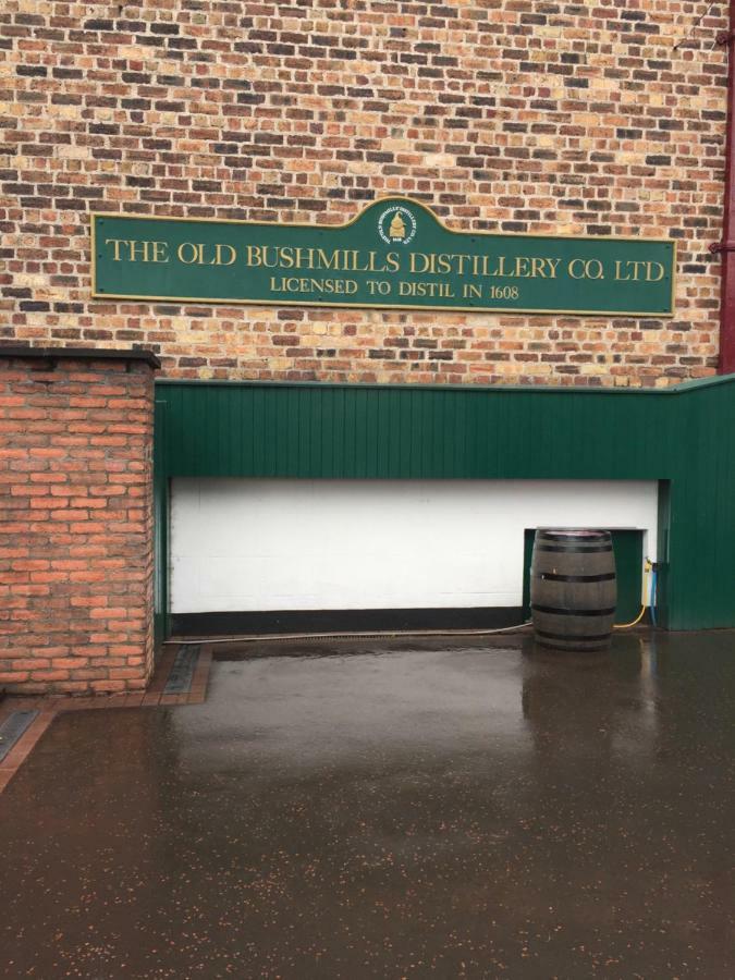 Bush House Accommodation - The Distillery Bushmills Luaran gambar